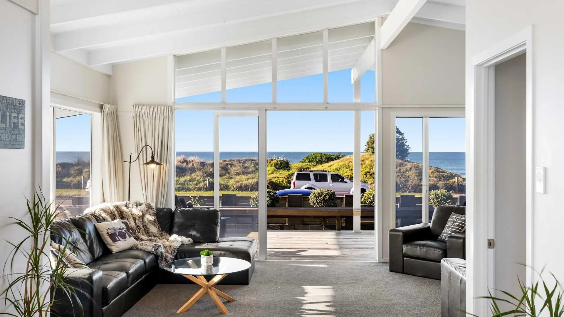 Beachfront Retreat Mount Maunganui