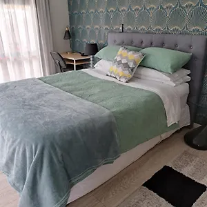 Sunbrae Sanctuary Free High Fibre Wifi Mount Maunganui